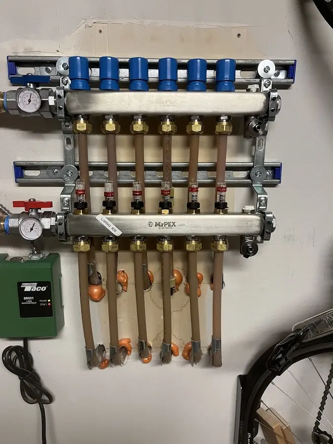 Plumber performing Leak Detection at a residential property in Palos Park